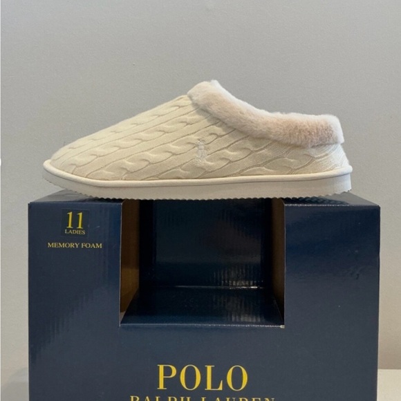 Polo Ralph Lauren Women’s White Fur Lined Slippers - Picture 2 of 3